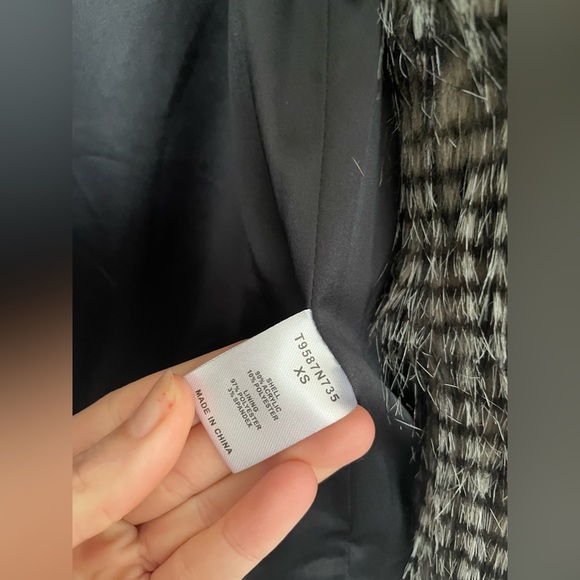 Faux Fur Vest Black/Grey - Picture 5 of 5